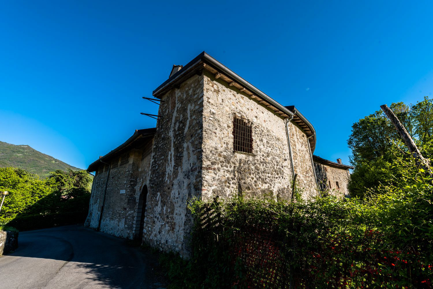 Sito-ufficiale-Turismo-in-Val-Cavallina-Lago-di-Endine-Convento-Suore-in-Aria-a-Borgo-di-Terzo-51