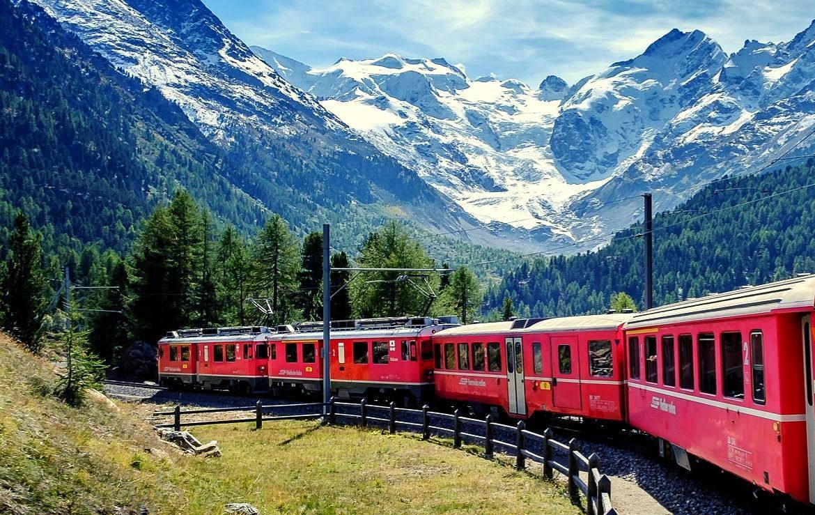Trenino Rosso del Bernina St.Moritz
