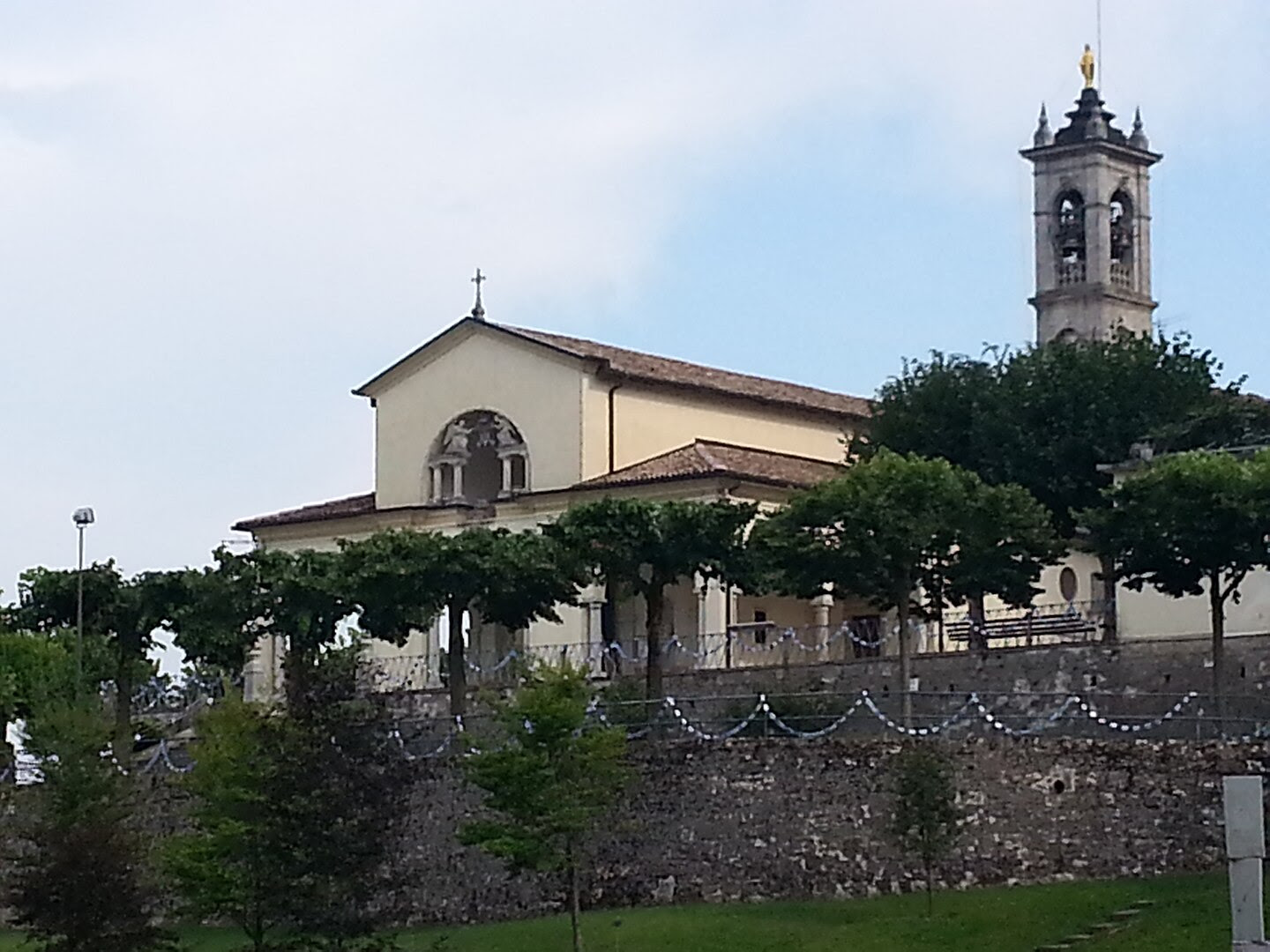 Cicloescursione tra la Val Cavallina e la Valle Seriana con salita al Colle Gallo – Madonna dei ciclisti e al Santuario di Altino